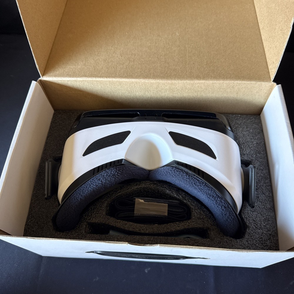 Owl 5 VR Virtual Reality Glasses