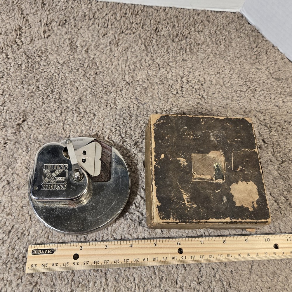 Kriss Kross Blade Razor Sharpener Vintage Stropper Tool