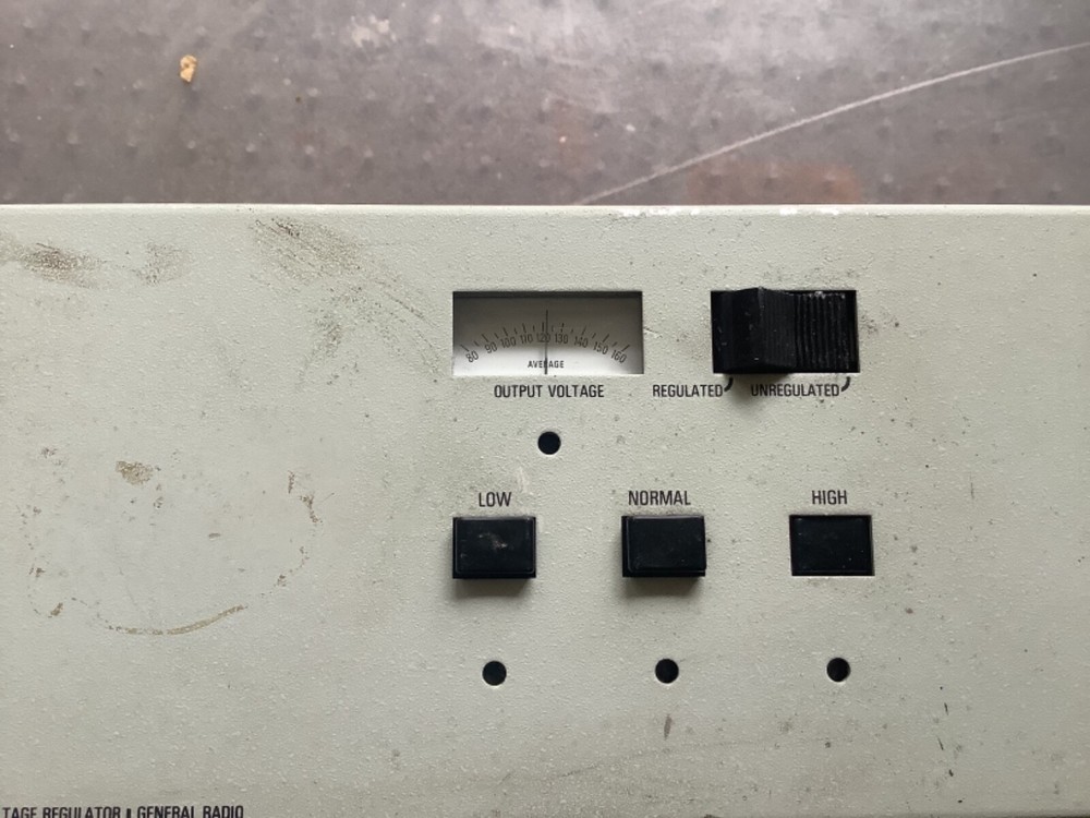 General Radio Variac 1592 Automatic Voltage Regulator 4 Out Put seems to work