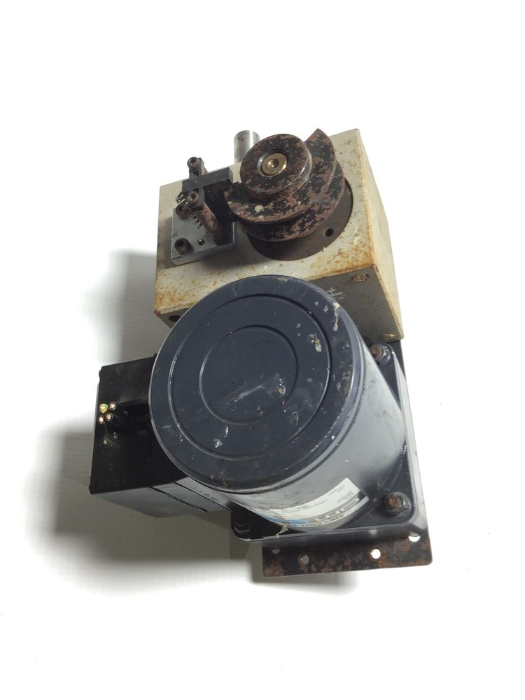 Sankyo Sandex 3.8D04247R-LM3VW1/X Robotic 2 Position Index System