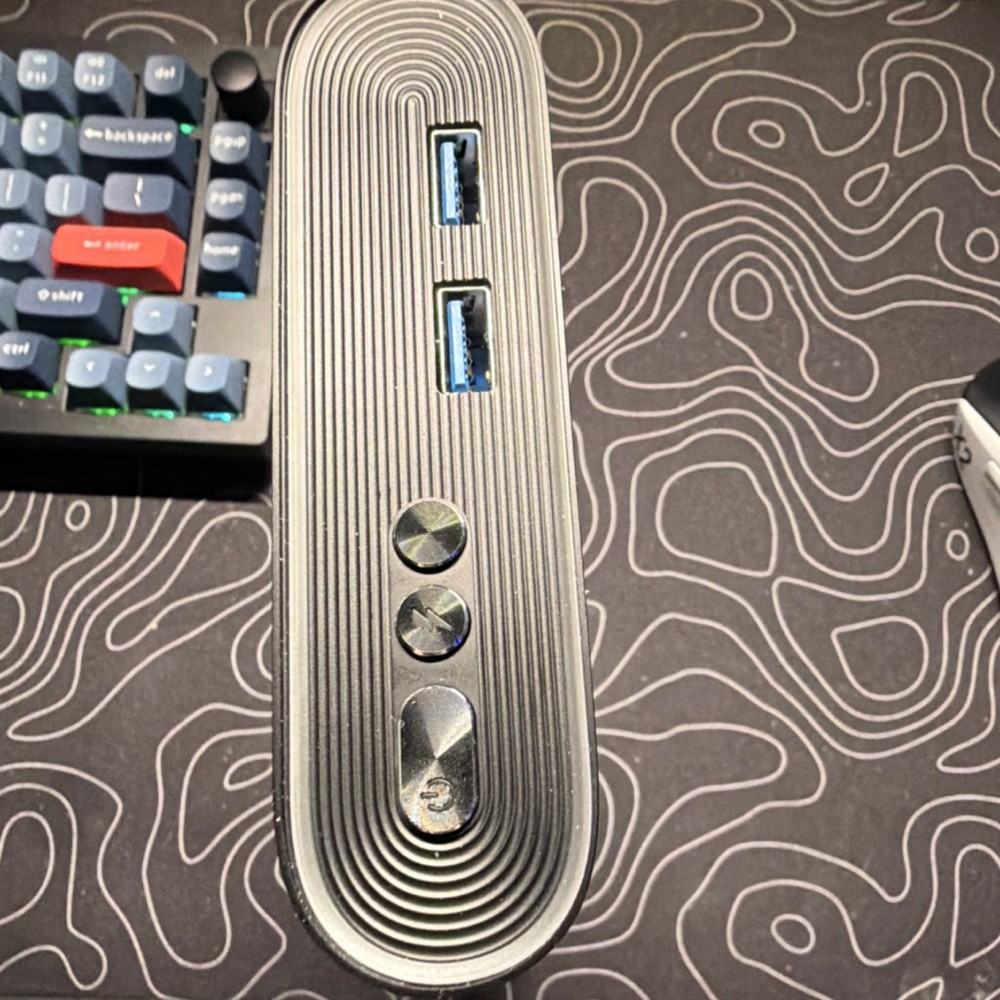 OneXGPU Model 1 External GPU Aluminum USB-C HDMI DisplayPort LAN