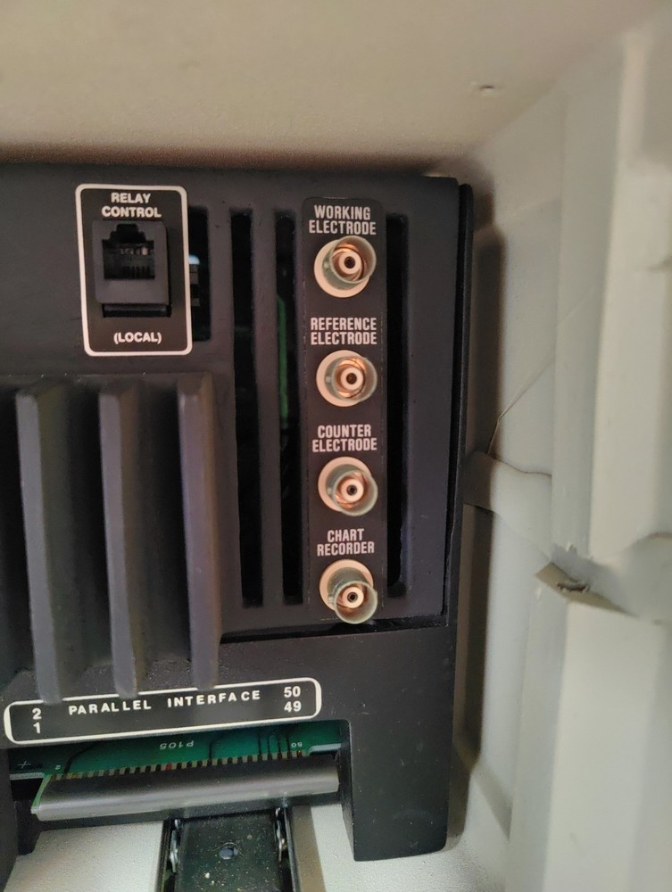 Dionex PAD-2 Pulsed Amperometric Detector w/ Mounted Case Potential Range: ± 2V