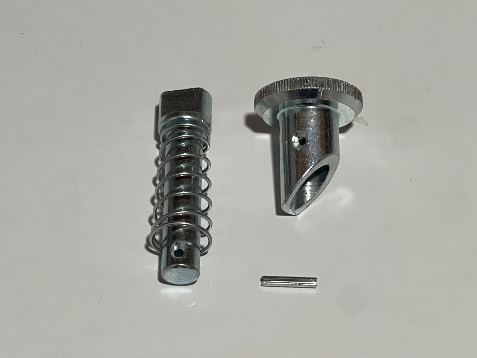 Round Latch Pin Kit For Class IA IIA Pallet Fork Blade Tine Forklift Skid Steer