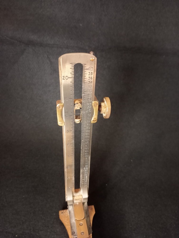 Clinometer Indian Pattern UIC B8424 Brass. Inclinometer. Millitaria. Surveying.