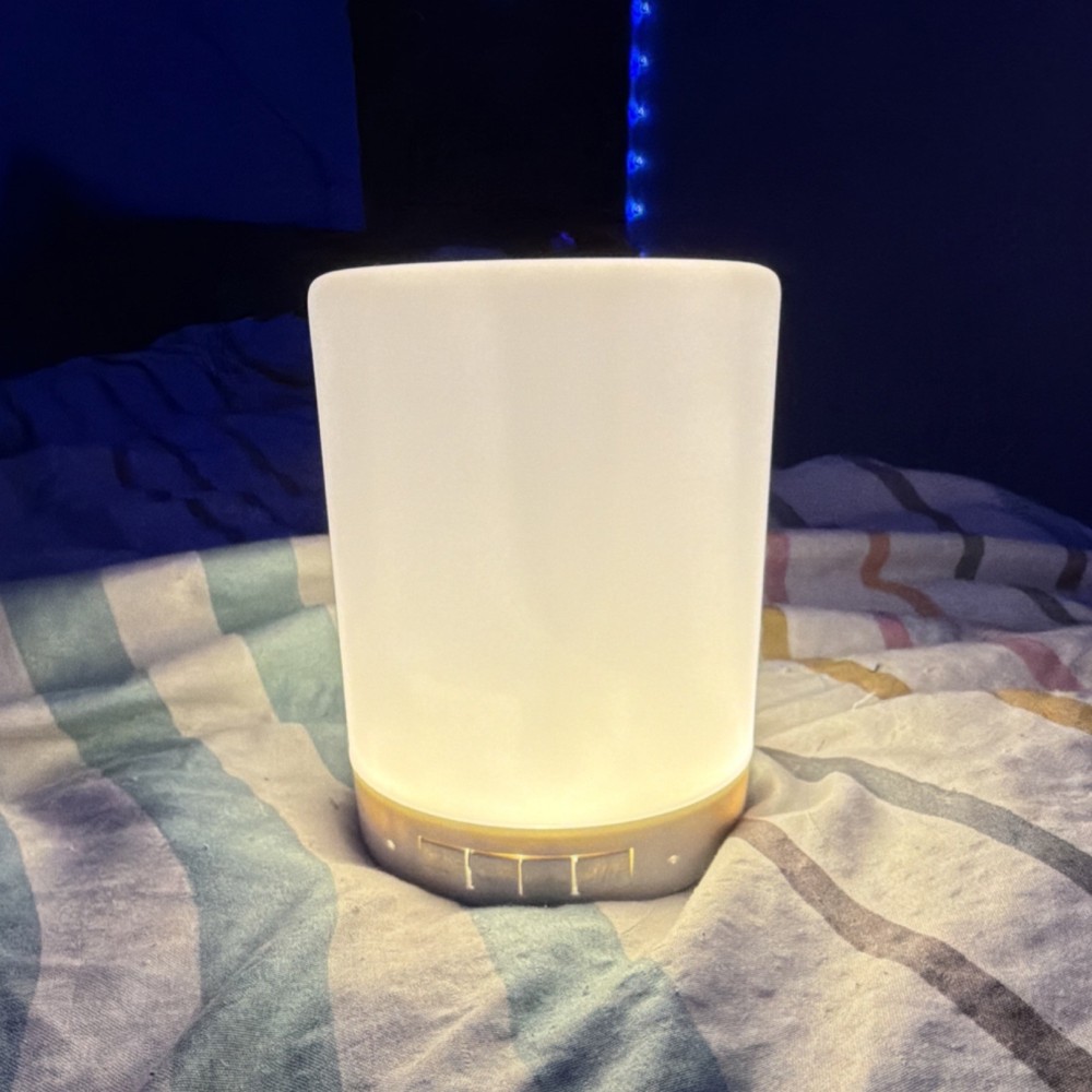 White USB Accent Lamp with Speaker, Cylinder Shade, Touch Control