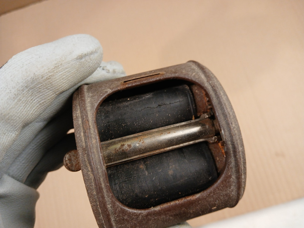 Vintage Twinplex Double Edge Razor Blade Sharpener Preowned