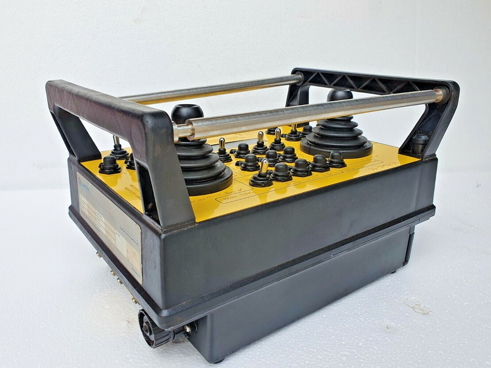 CAVOTEC MC-3000 EX Remote Aker Solutions Torque Master Operation Station