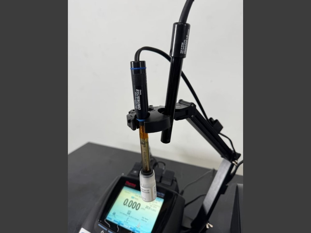 Orion VersaStar Pro Advanced Electrochemistry Meter With printer
