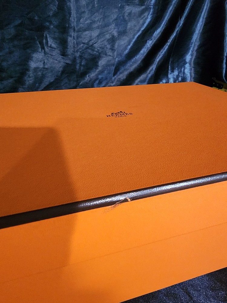 Authentic Hermes Empty Box #070 BIS 11.5" x 8" x 4.5"