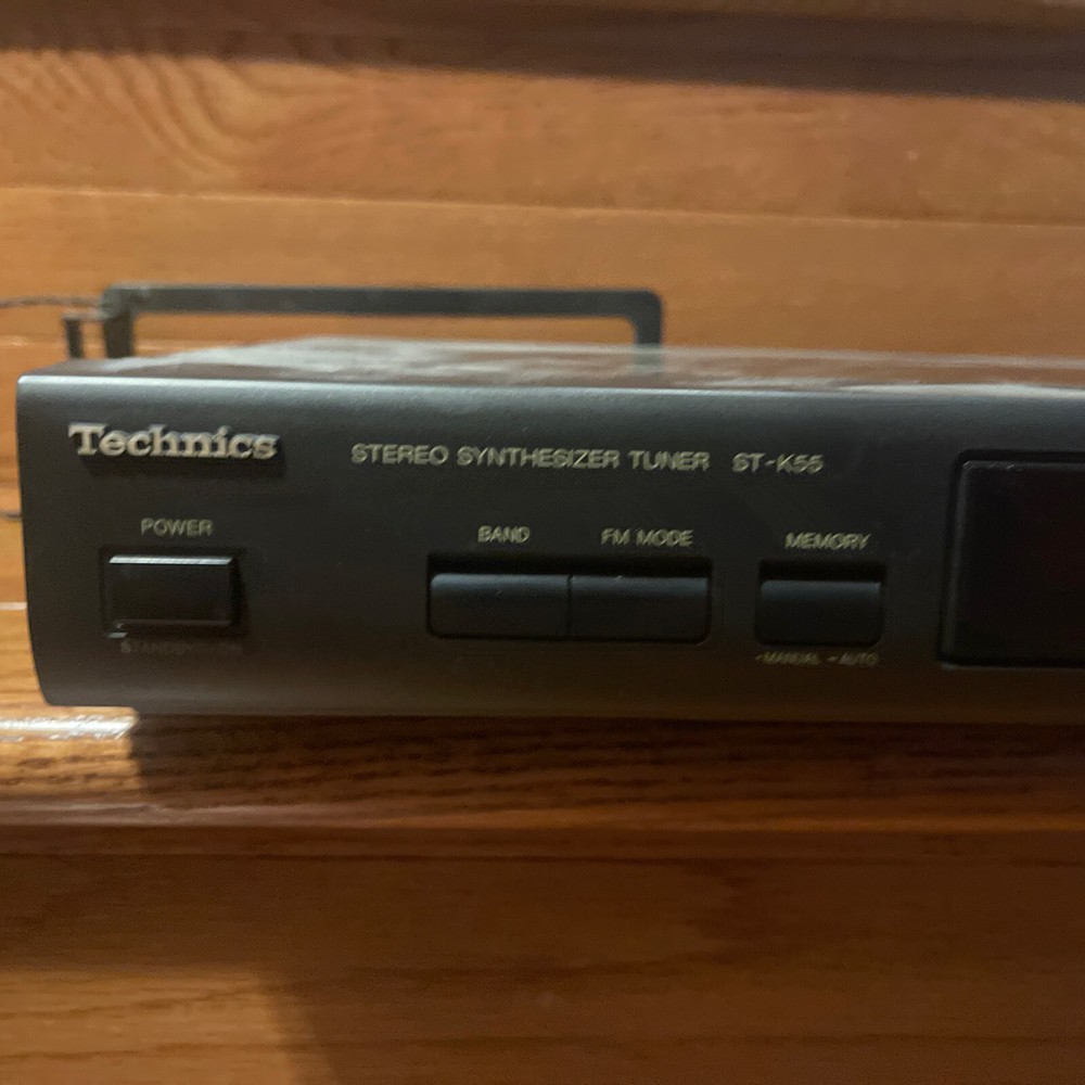 Technics Model ST-K55 Stereo Digital Synthesizer Tuner
