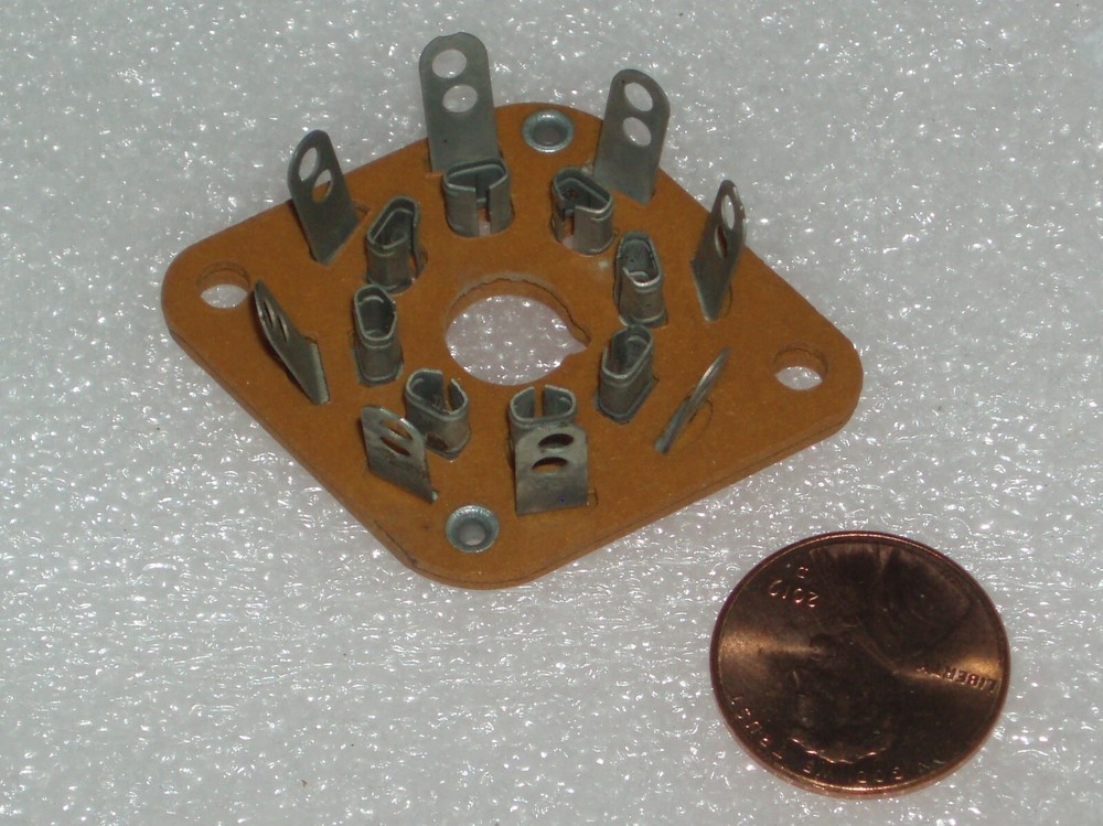 PARASET replica transceiver- set of 2 octal WAFER socket NOS New Old Stock