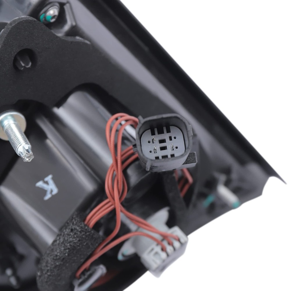 Left Right Rear Halogen TailLight 2017-2019 Escape Kuga Projector Assembly