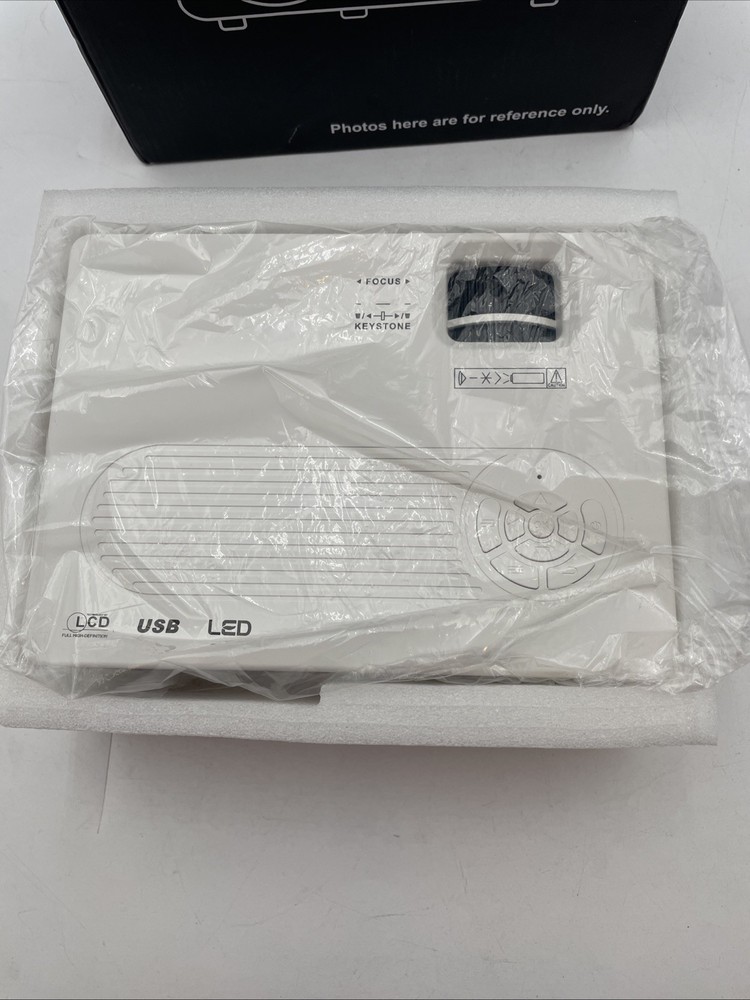 Purshe White Bluetooth / USB Projector OPEN BOX