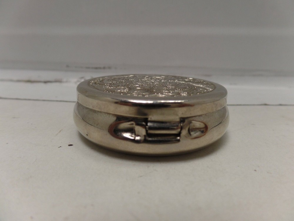 Silver Embossed Finish Pill Box, Round Shape W/ Mirror inside