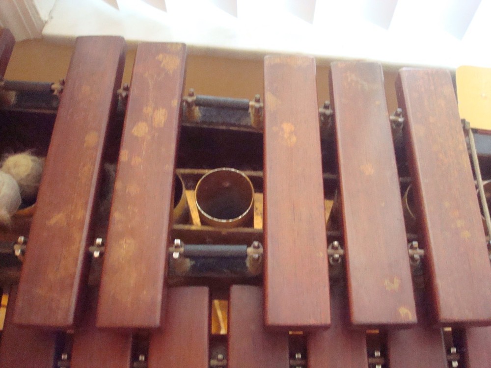 Deagan 4 Octive Marimba - Rosewood Bars