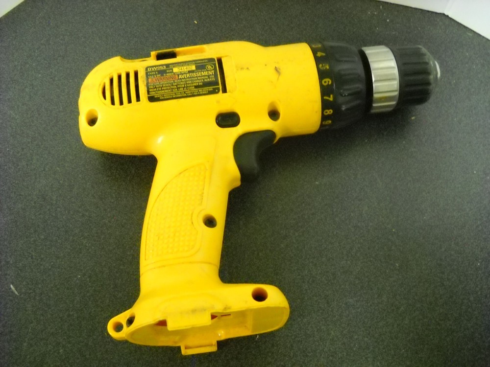 Dewalt Drill Driver DW953 Adjustable Clutch Cordless 12V 3/8" Drive NO Battery