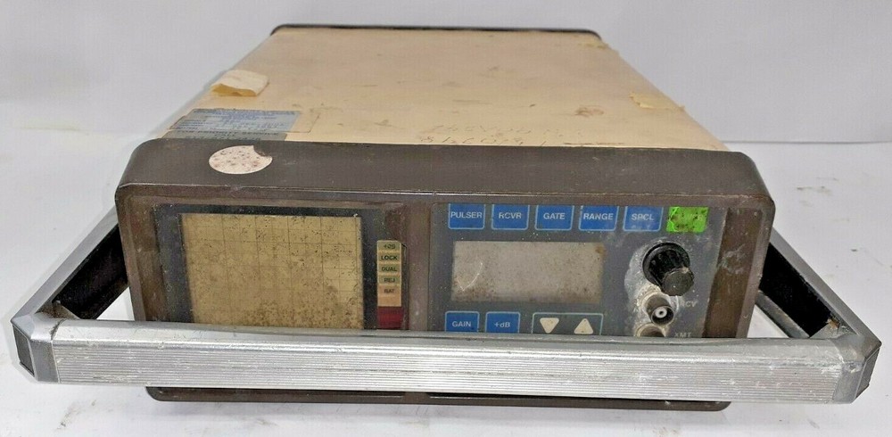 STAVELEY INSTRUMENTS SONIC-136 ULTRASONIC FLAW DETECTOR, NO HANDLE COVER