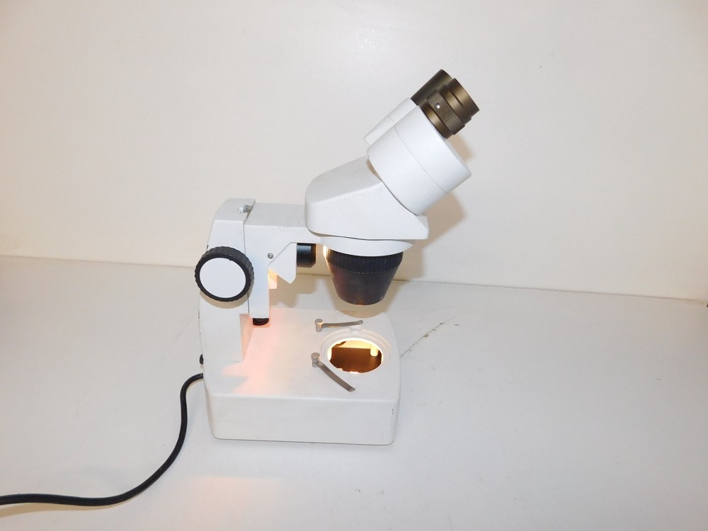 VISTAVISION MICROSCOPE (QF40)