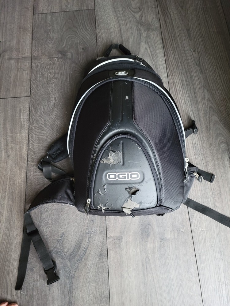 OGIO MOTORCYCLE BACKPACM