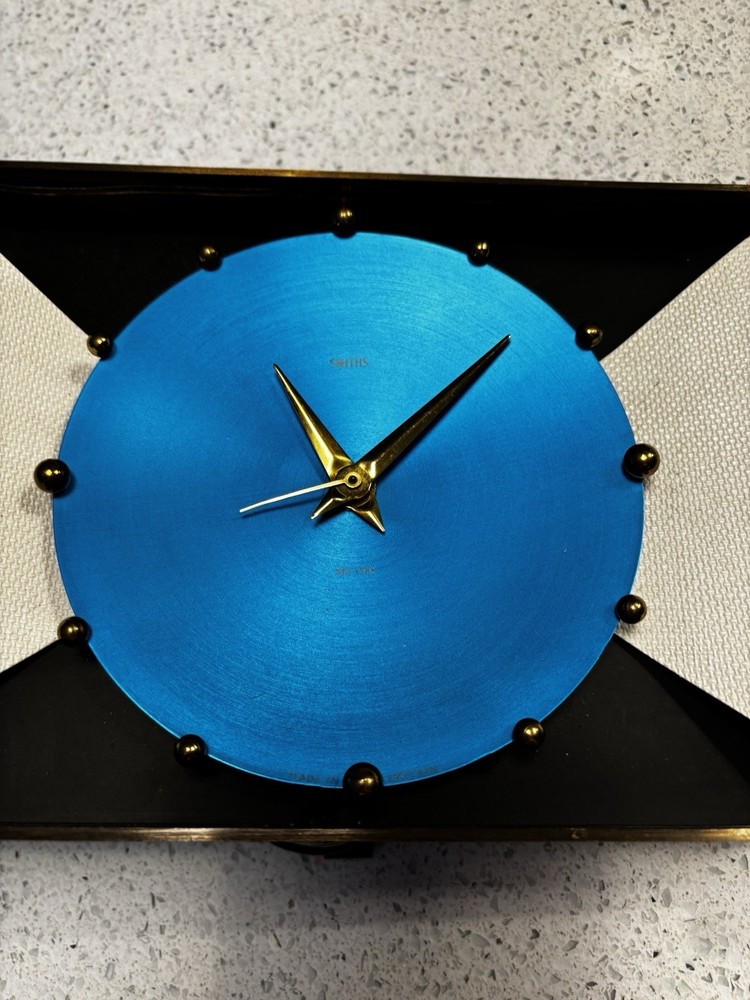 Smiths Art Deco Mantle Clock ( Missing Glass, Untested )