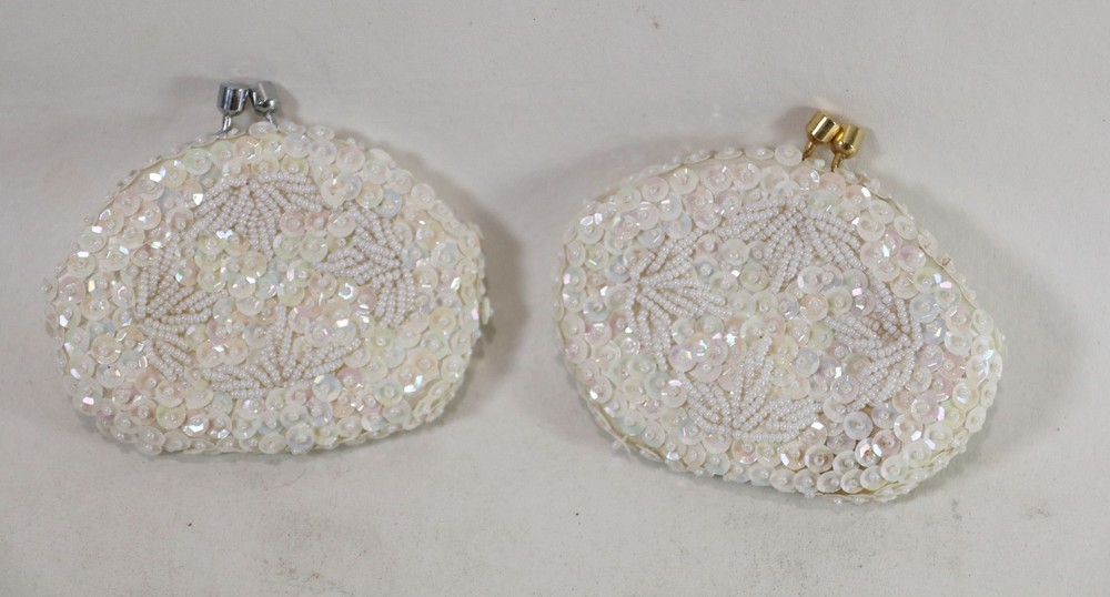 Small Clear Beads White Change Purse