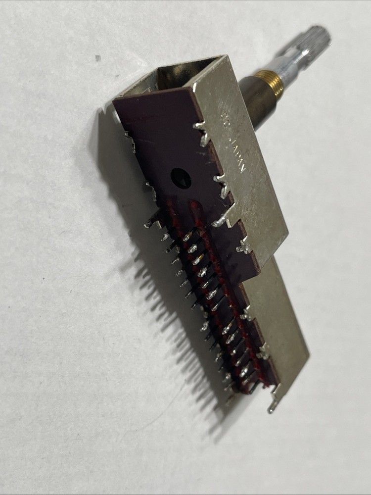 Marantz 1122DC - Mode Selector