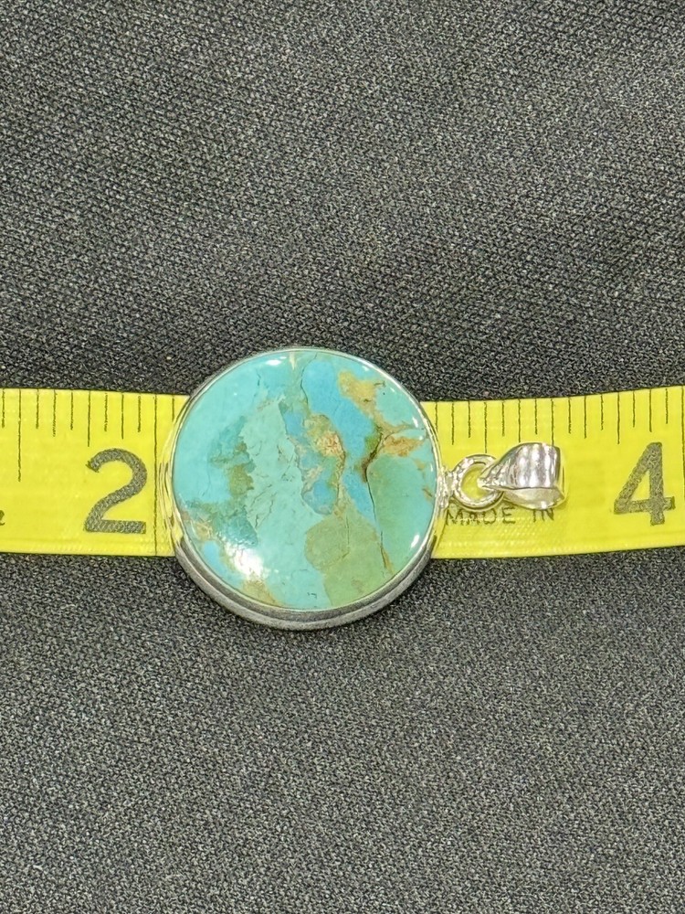 Kingman Mohave Turquoise Pendant 8.5 g