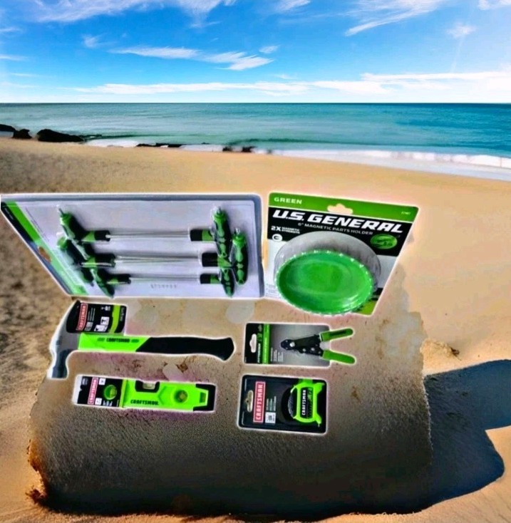 Combo hand tools green. 6 Units