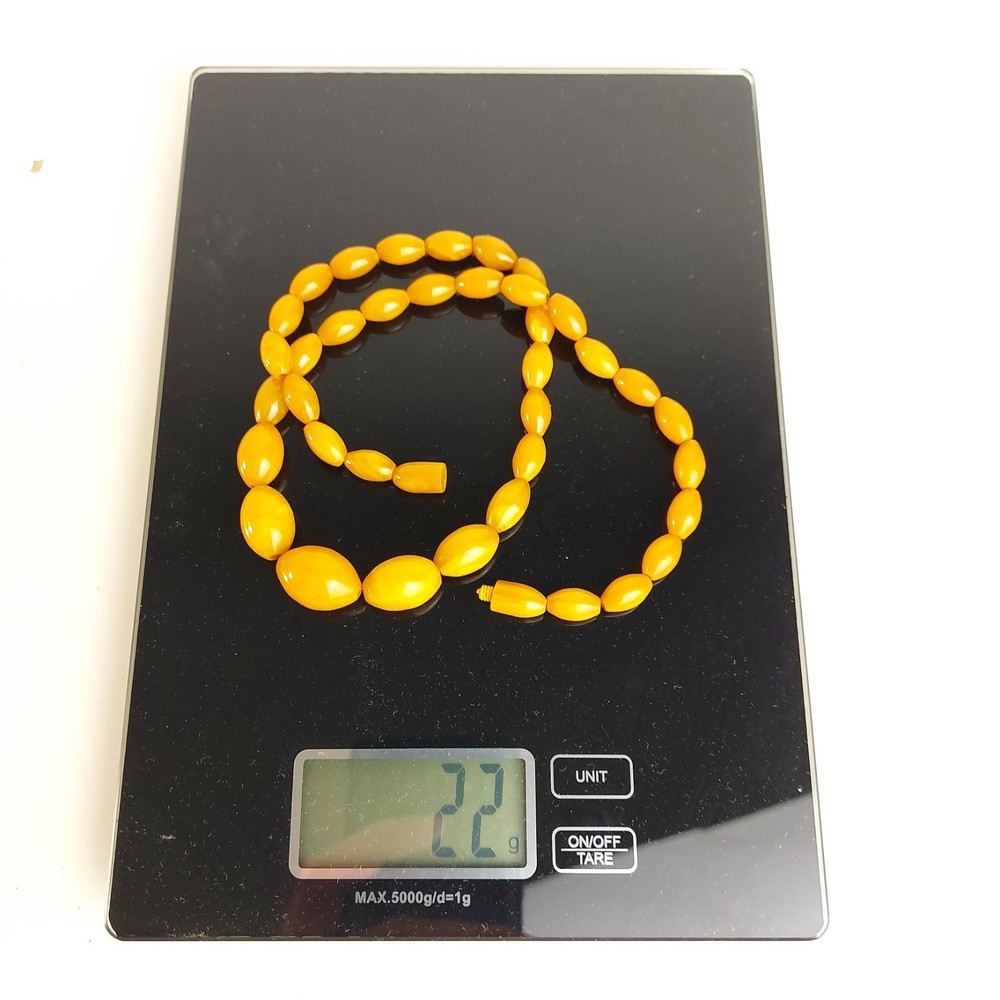 Vintage Bakelite Catalin Necklace - 22 grams