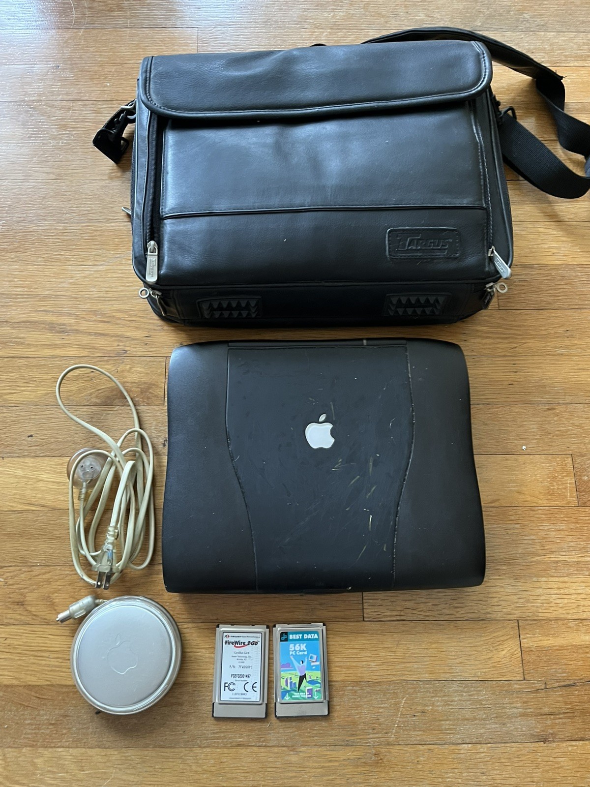 Vintage Apple PowerBook G3 Wall Street 233ghz Laptop & Assesories