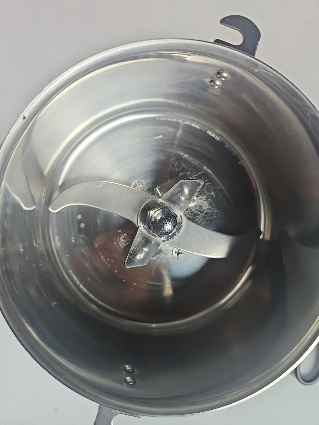 Spice Grain Mill Grinder Stainless Steel 2000W High Speed 550g Capacity