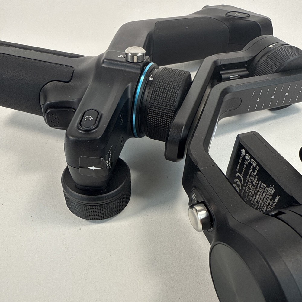 SCORP MINI 2 Gimbal Stabilizer for Mirrorless Camera & Smartphone | AI Tracking