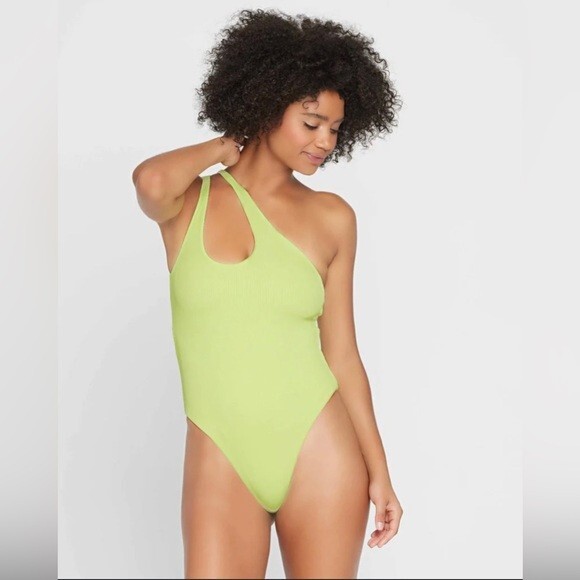 New L*space ribbed phoebe one piece side 6