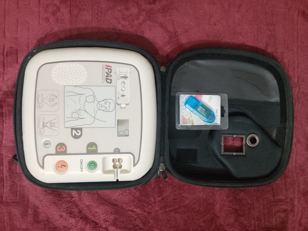 UC MEDICAL SYSTEMS  REF= I-PAD CU-SP1 (UNTESTED ) WITHOUT BATTERY