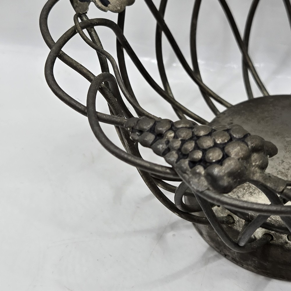 Studio Silversmiths By Godinger SILVER PLATE WIRE BASKET GRAPEVINE Swing Handle