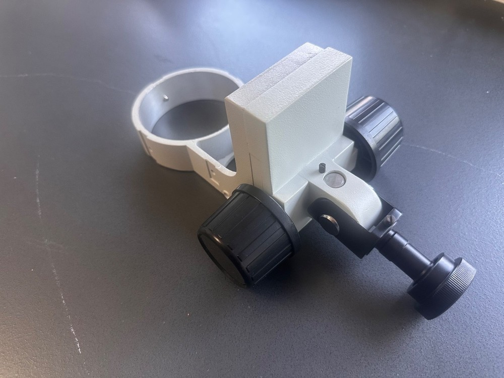 E-Arm for 84mm mount microscope. Fit's 84mm Nikon etc.