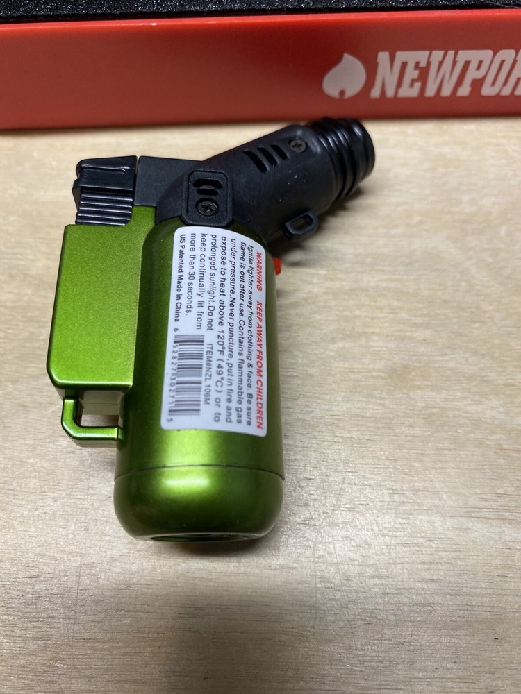 Newport Zero Side Single Jet Torch Cigar Lighter - Metallic Green - New