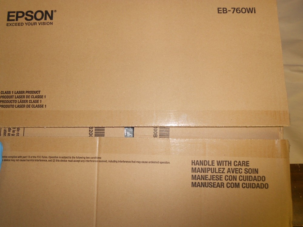 EPSON Brightlink 685WI SHORT THROW Interactive Projector 2-3K HOURS BUNDLE