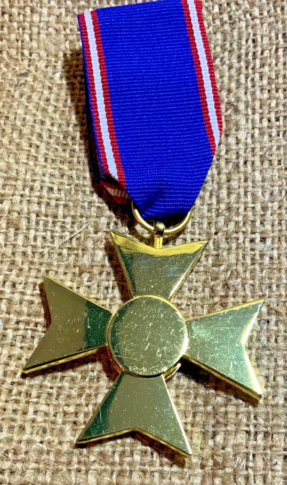 royal victorian order members badge quality replica