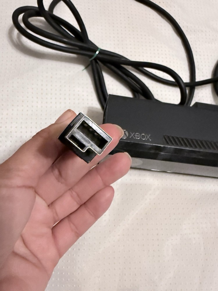 Microsoft Xbox One Kinect Motion Sensor Camera Black Wired for Console