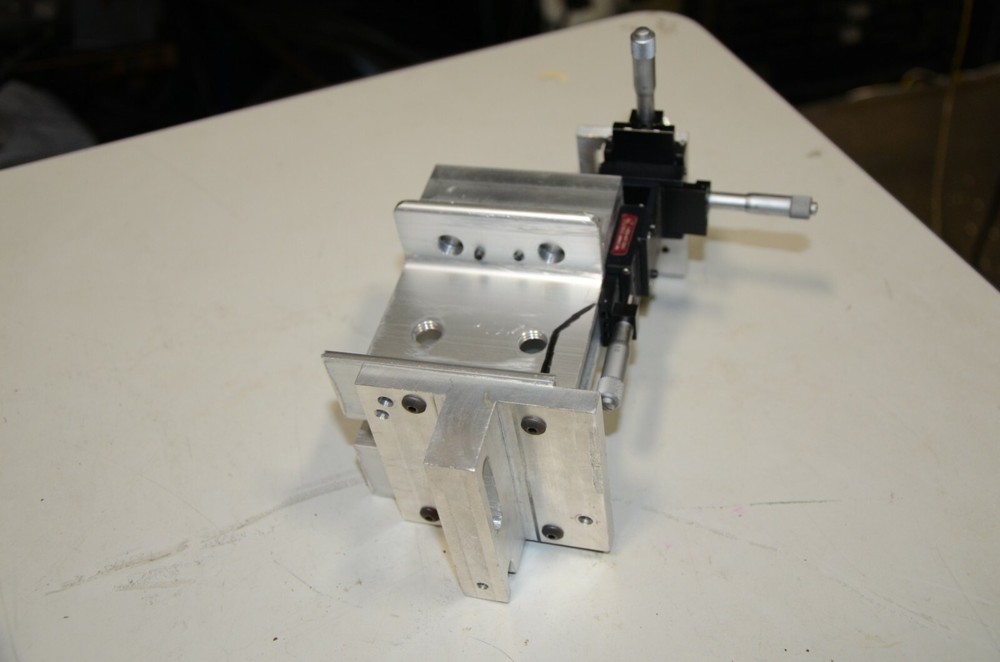 3 Axis Linear Cross Roller Stage Slide Tusk Direct Fixturing