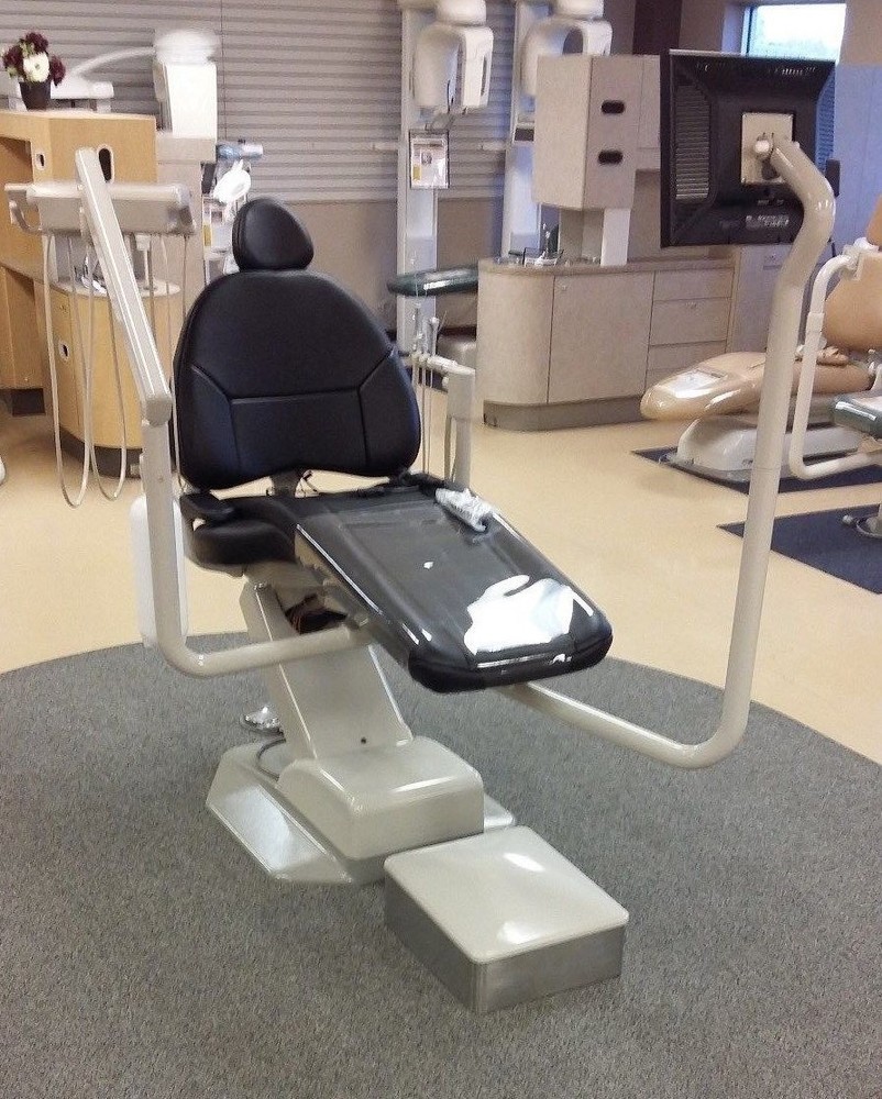 A-dec 1040 Cascade Radius Dental Operatory Package