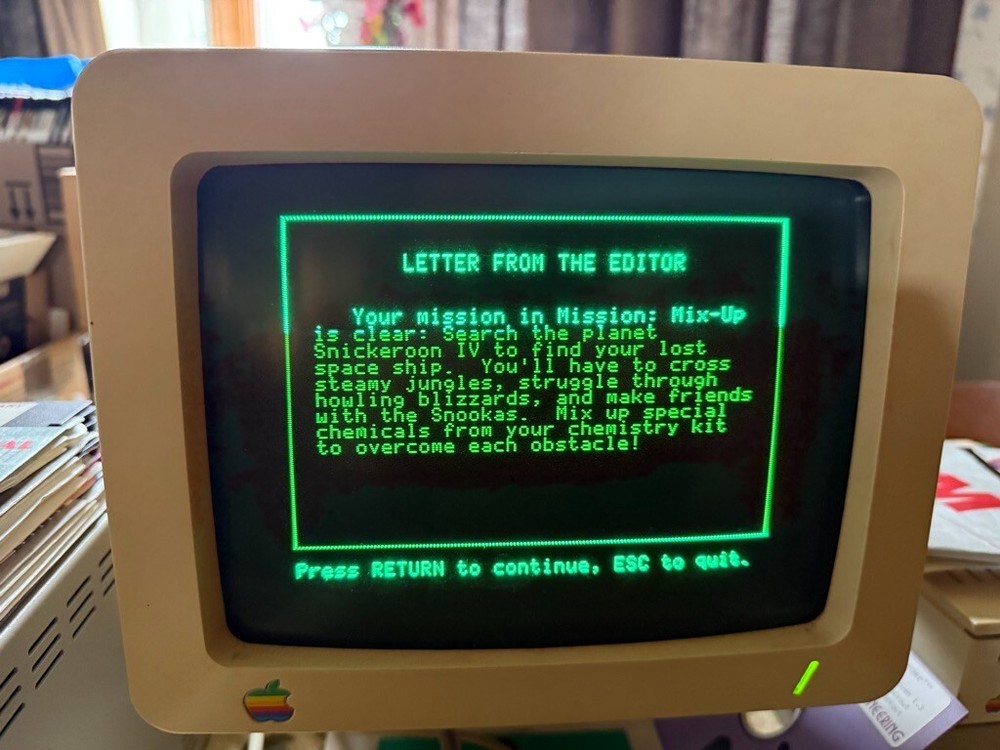 Apple 5.25 Software - MICROZINE NO. 17 by Scholastic PLUS Math Blaster Plus