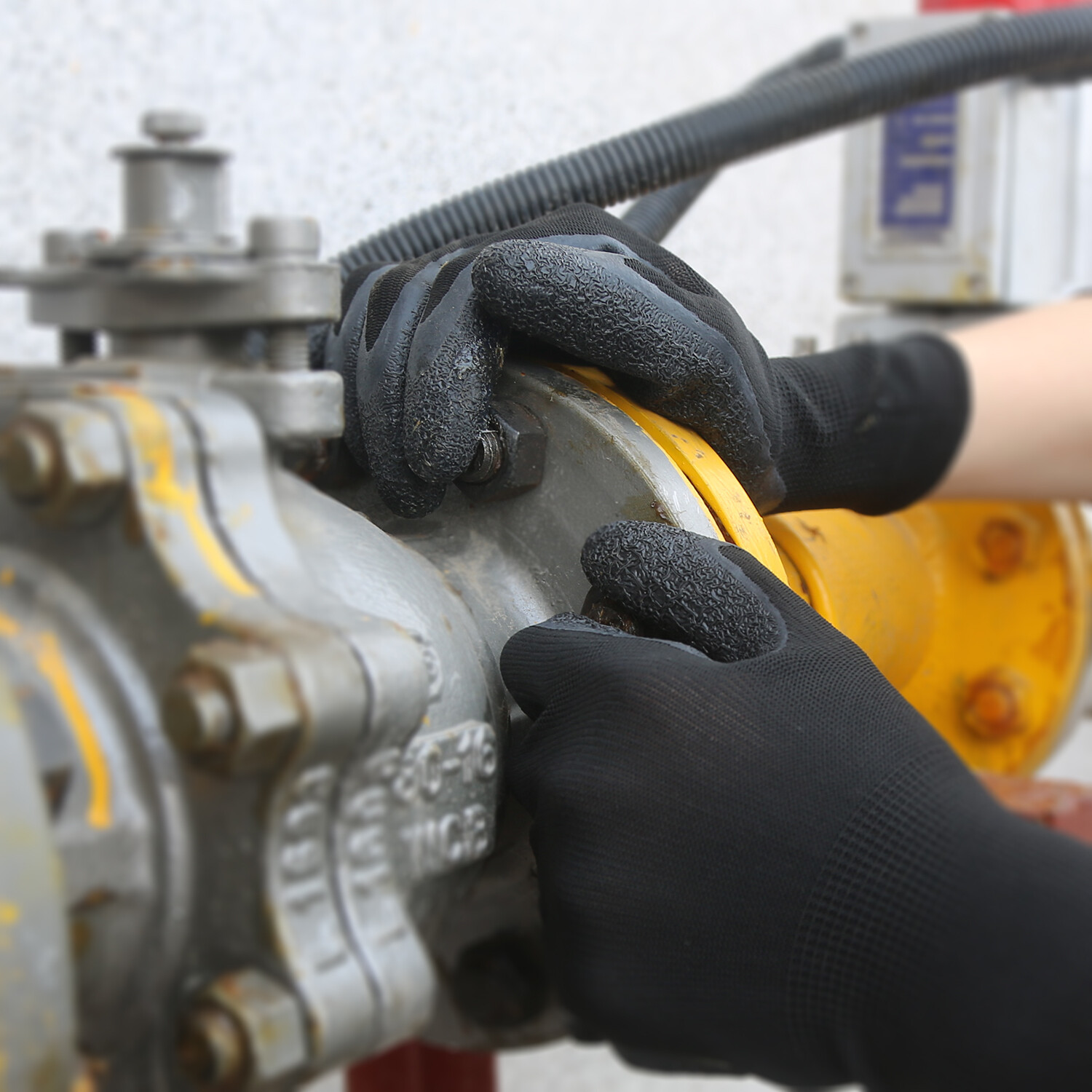 EvridWear 12 Pairs Pack Crinkle Latex Rubber Coated Work Gloves