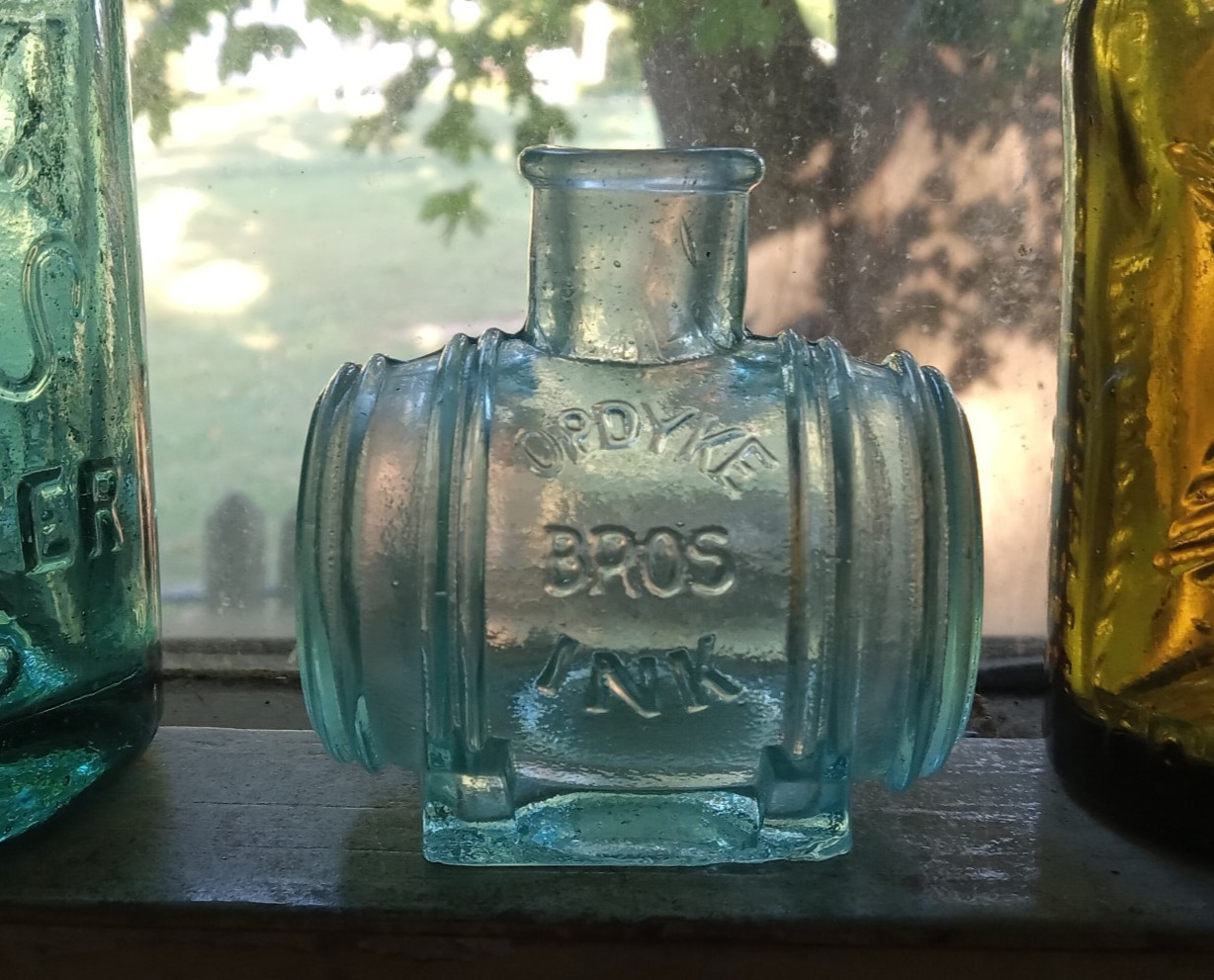 OPDYKE BROS INK 1880 AQUA BARREL FIGURAL INK BOTTLE FRENCHTOWN,NJ?