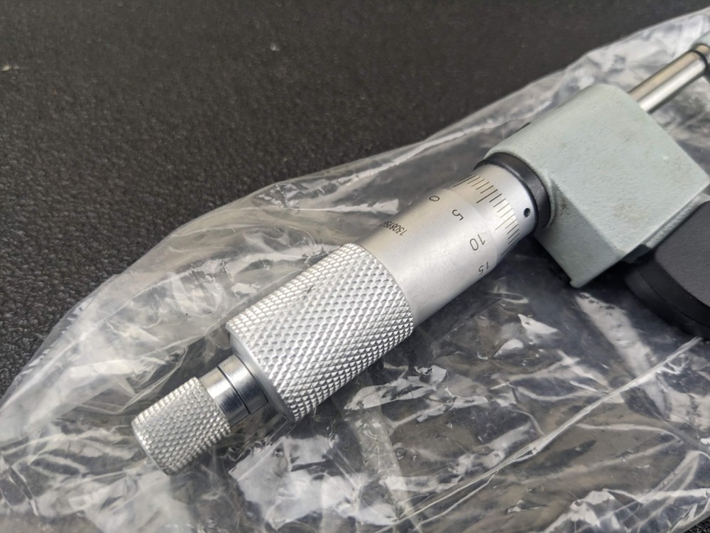 #bm847 Blue Point NEW MIC1MB Micrometer