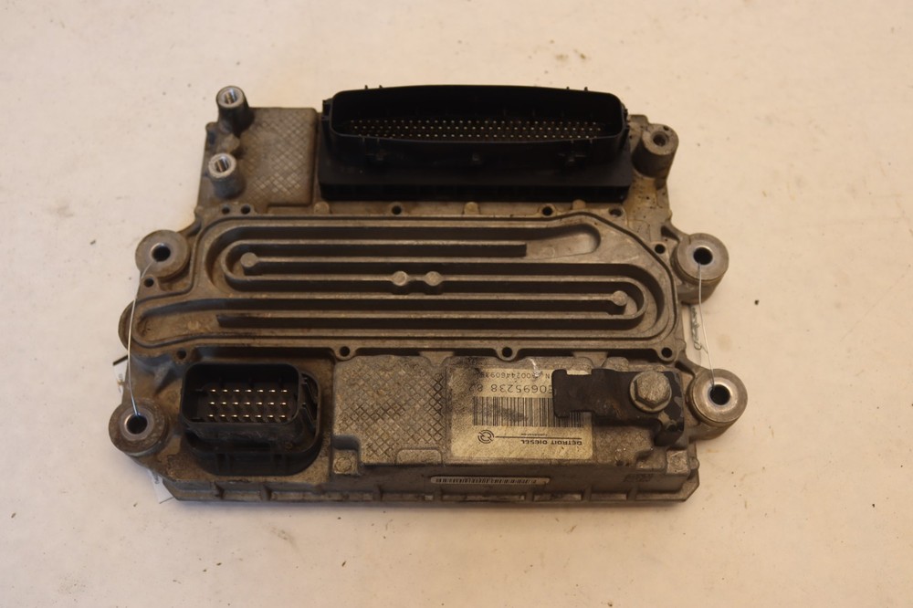 2018-2025 FREIGHTLINER CASCADIA 125 DD15 ENGINE COMPUTER MODULE BRAIN OEM