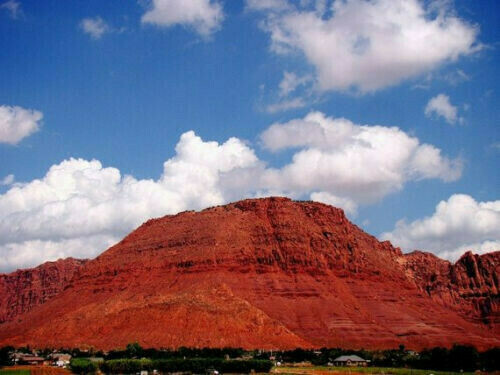 RED SOUTHERN UTAH FINE SAND / DIRT / SOIL - 2 LB BAG - Art / Crafts / Weddings