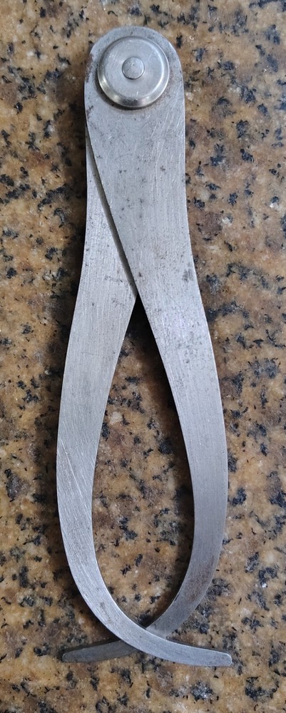 🗽 VINTAGE ID/OD CALIPER 9"