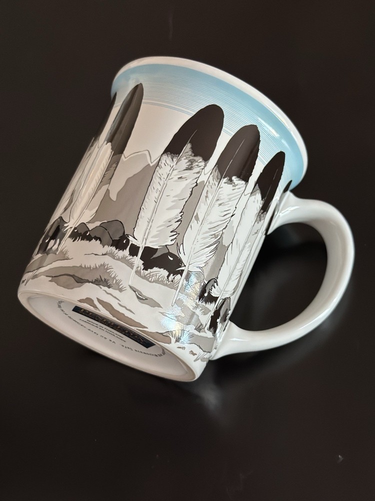 PENDLETON Legendary Ceramic Mug "In Their Element" Feathers 18 oz